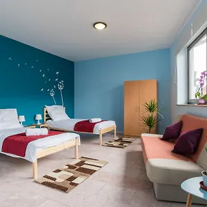  Ostello Zen House