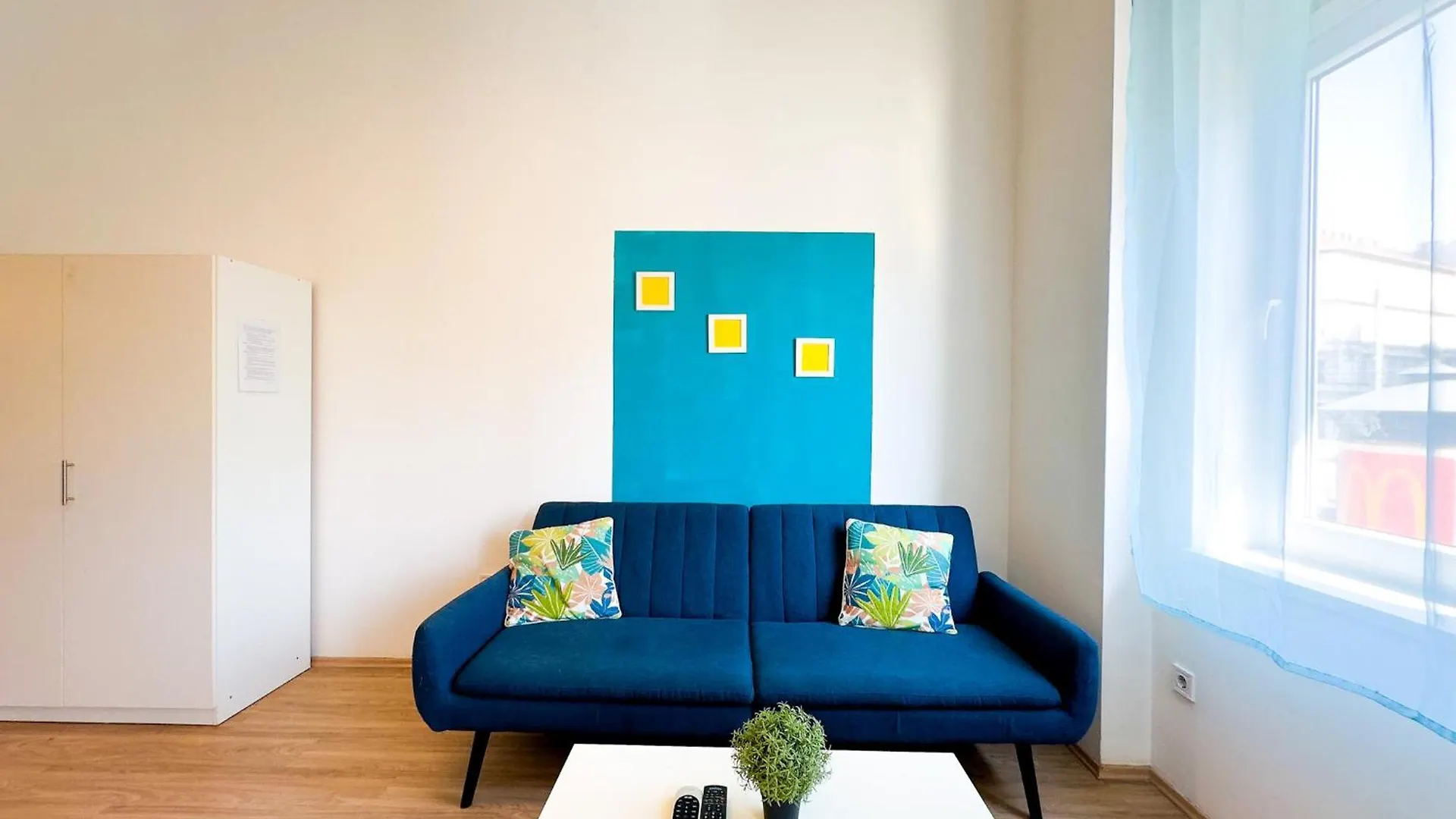 Spacious Buda Apartment Air Conditioning Budapest